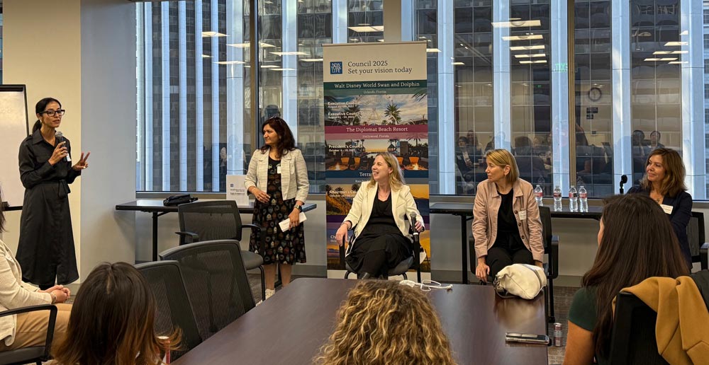 People attending FWSF Master Class - Mona speaking