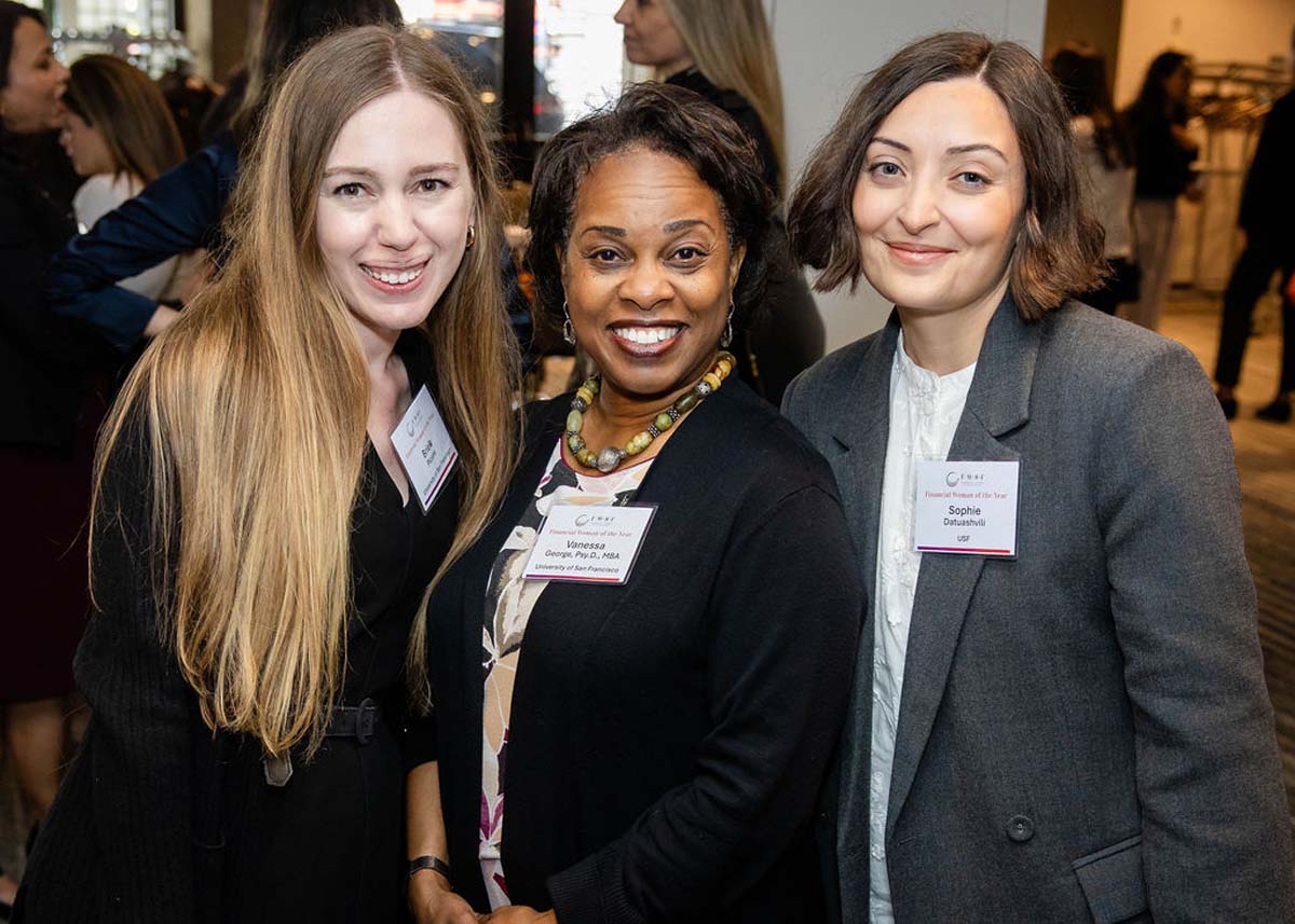 Financial Woman of the Year attendees